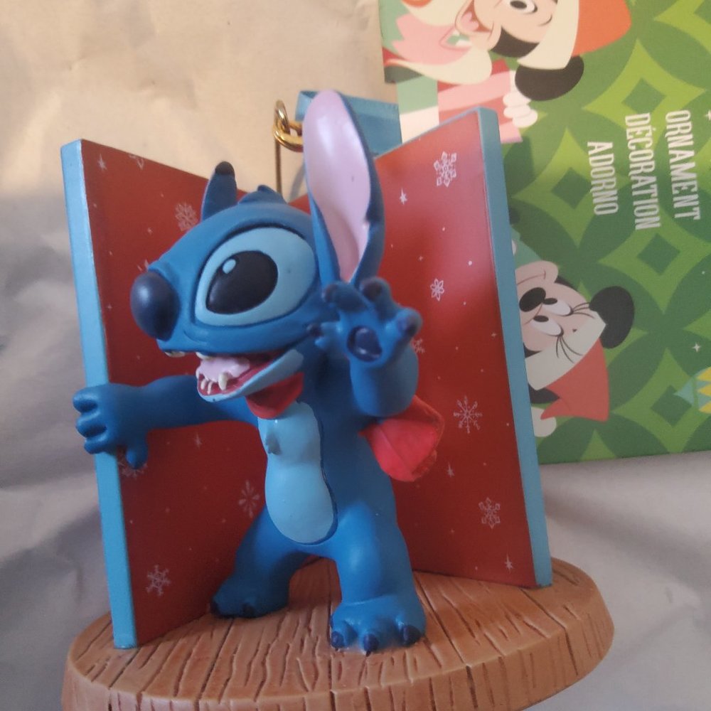 Disney  Stitch  book  ornament 2023  NWT